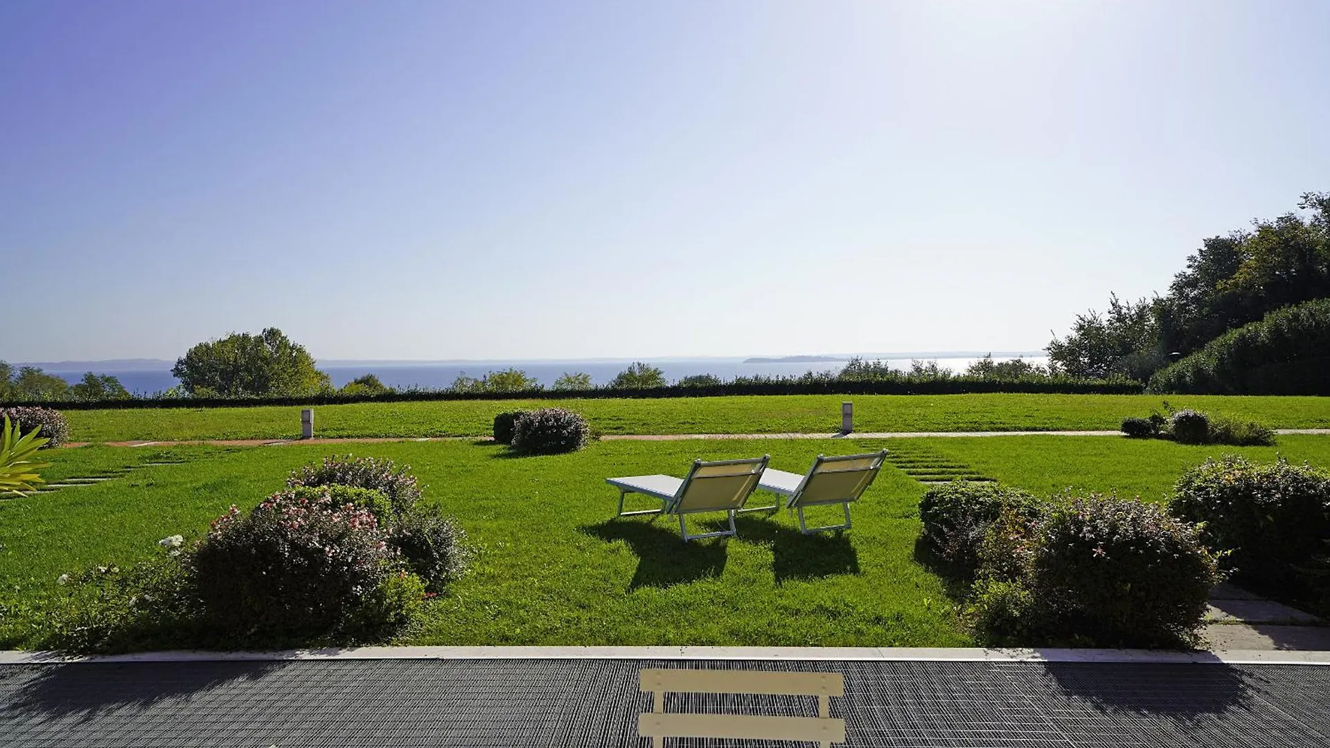 Montecolo Resort G5 By Wonderful Italy Manerba del Garda Italy