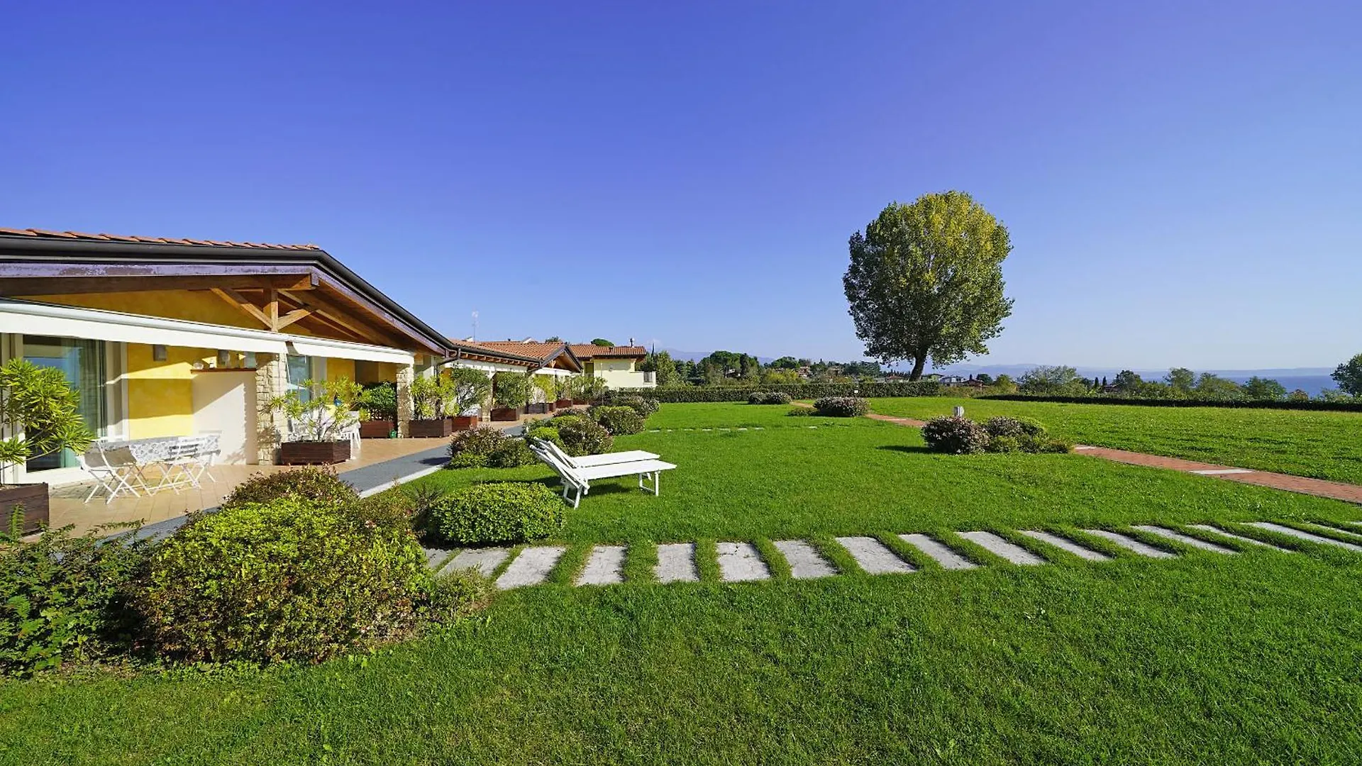 Apartment Montecolo Resort G5 By Wonderful Italy Manerba del Garda